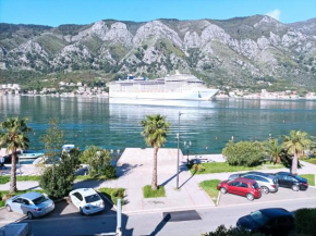 Magic flat by the sea Zoja